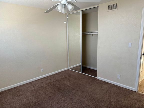 3rd image of 409 Elsinore Dr