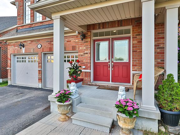 2nd image of 23 Beverton Cres