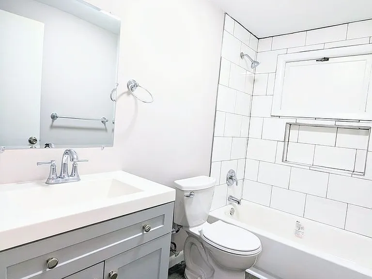 28 Wesley St — Photo 9