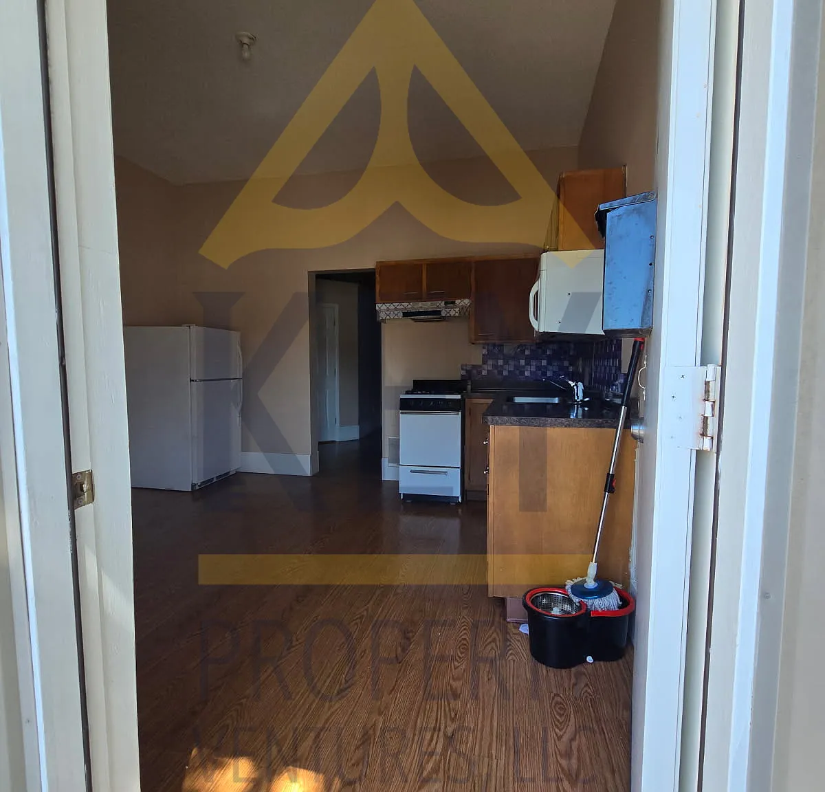 1454 Dewey Avenue #1 - 1 — Photo 3