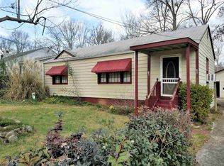 952 Dearing St, Forest Park, GA 30297