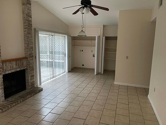 5th image of 16343 Bitter Creek St