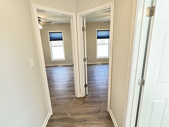 5th image of 435 Wakefield Dr