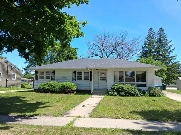 1016 Woolsey Ave, Webster City, IA 50595
