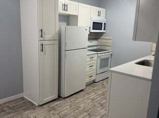 2801 Flag Ave N APT 307, New Hope, MN 55427