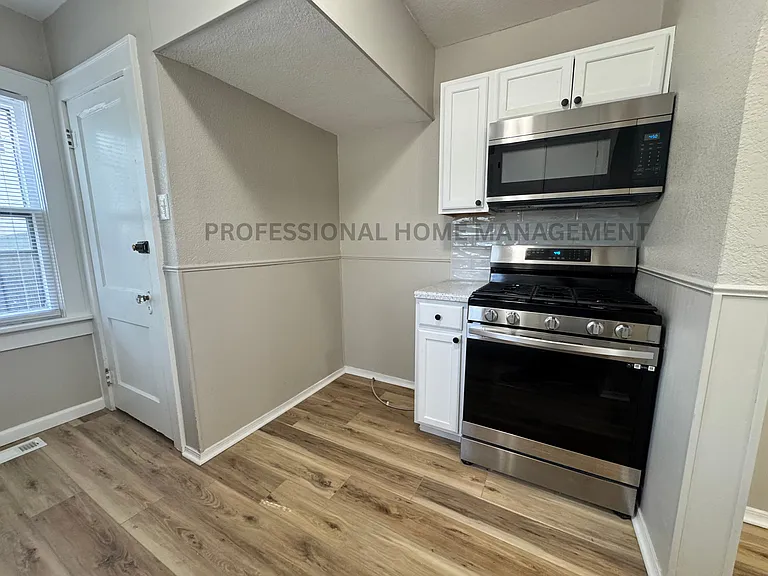 651 S Spruce St — Photo 19
