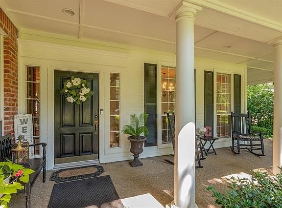 2nd image of 1025 Hardwick Trl