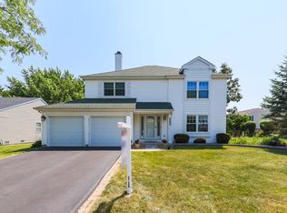 1453 Magnolia Way, Carol Stream, IL 60188