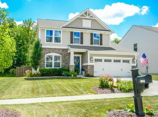 10295 Flagstone Dr, Twinsburg, OH 44087