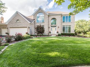 820 Steeplechase Ct, St Charles, IL 60174