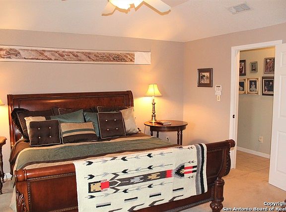 4th image of 1660 Soaring Eagle Dr