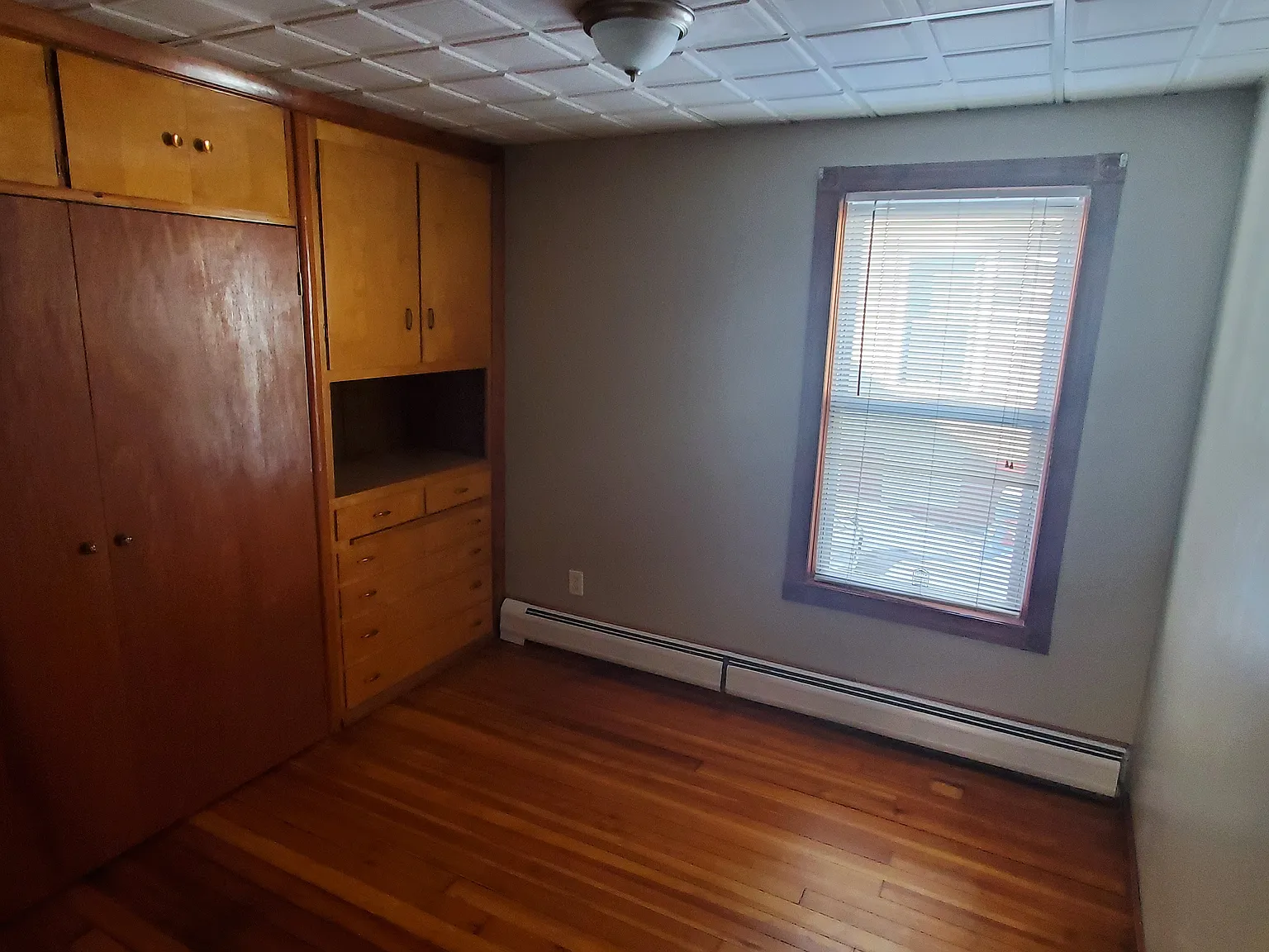 1 bed, 650 sqft, $1,400 — Photo 4