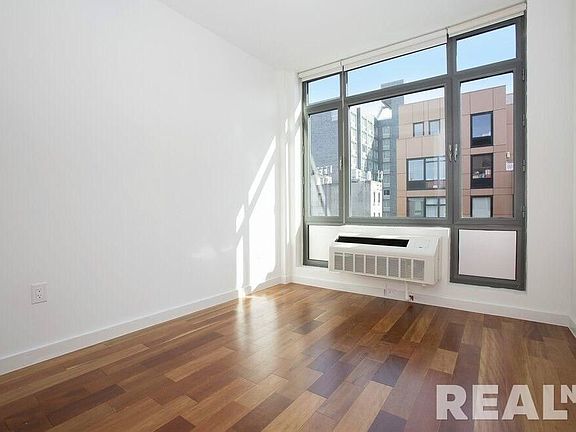 5th image of 321 E 3rd St APT 2A