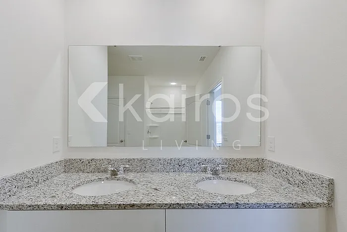 32048 Katelin Cir — Photo 12