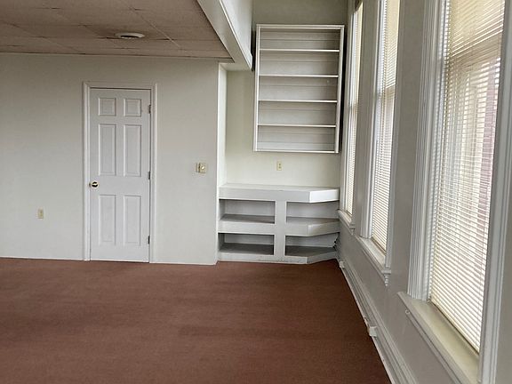 Built in bookshelf area