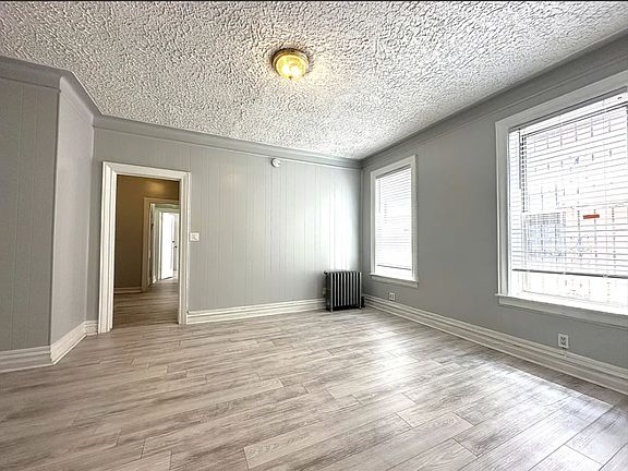 4th image of 79 E 51st St APT 1