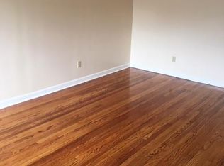 19111 Woodhull Ave APT 5B, Hollis, NY 11423