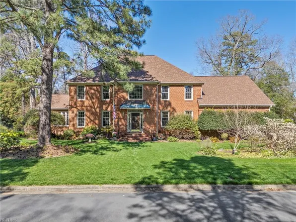 3232 Stapleford Chase St, Virginia Beach, VA 23452