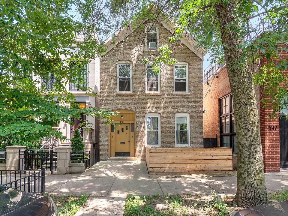 1st image of 1821 N Wolcott Ave