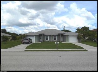 3733 Country Club Blvd #3735, Cape Coral, FL 33904