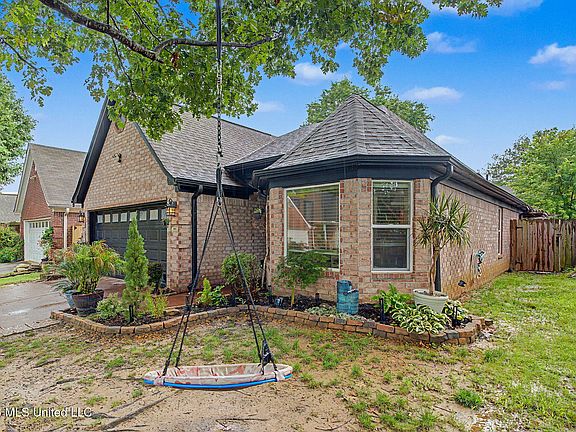 2nd image of 5901 Steffani Dr