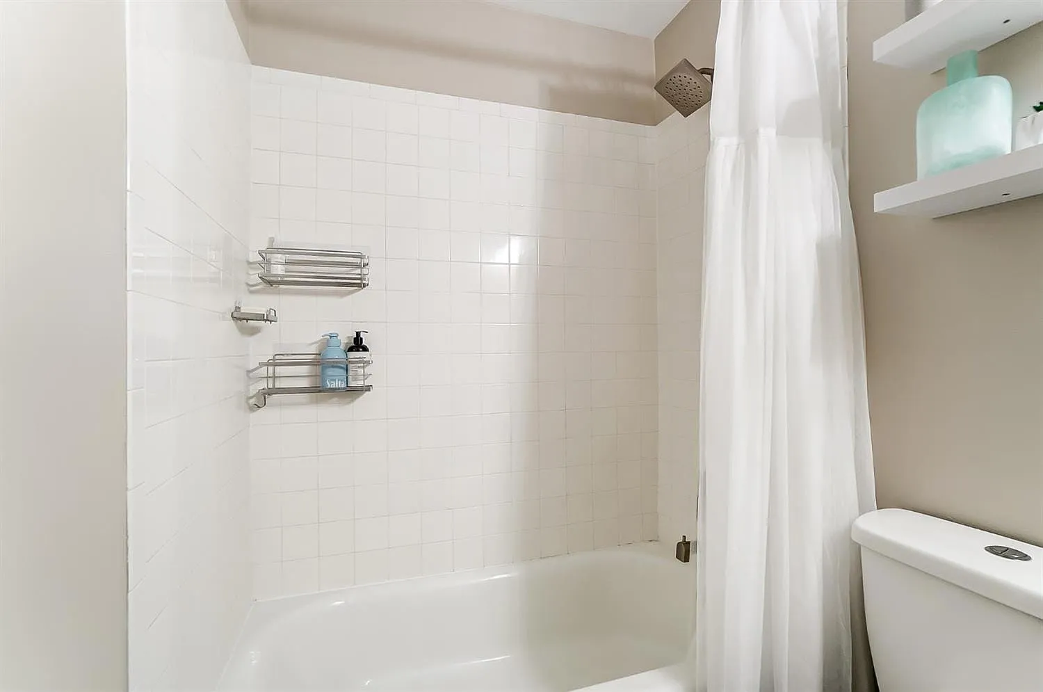 2 bed, 1.5 bath, 843 sqft, $2,600 — Photo 1