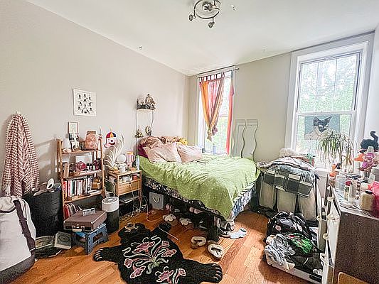 4th image of 175 Tompkins Ave #2A