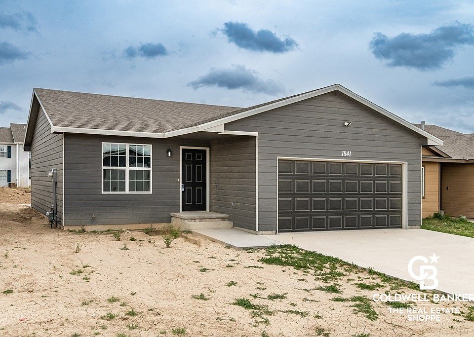 1st image of 1841 E Prairie View Dr