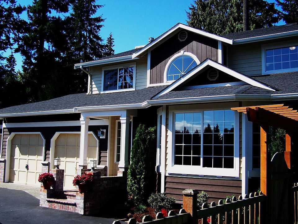 Remodeled to brand new condition.