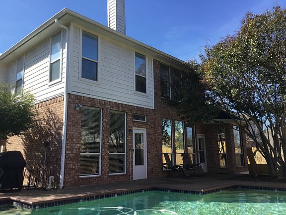 3rd image of 7127 Forest Mist Dr