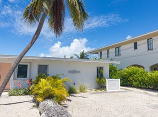 251 8th St, Key Colony Beach, FL 33051
