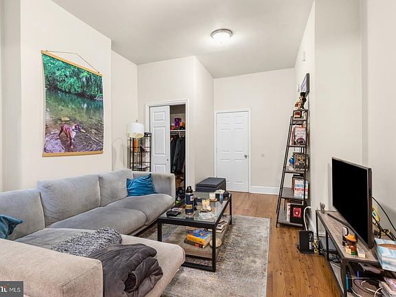 3rd image of 720 S 21st St #1