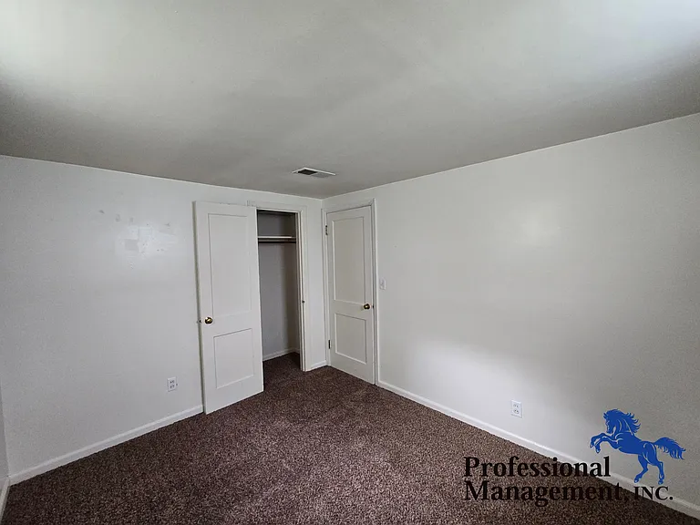 641 1/2 Avenue D — Photo 7