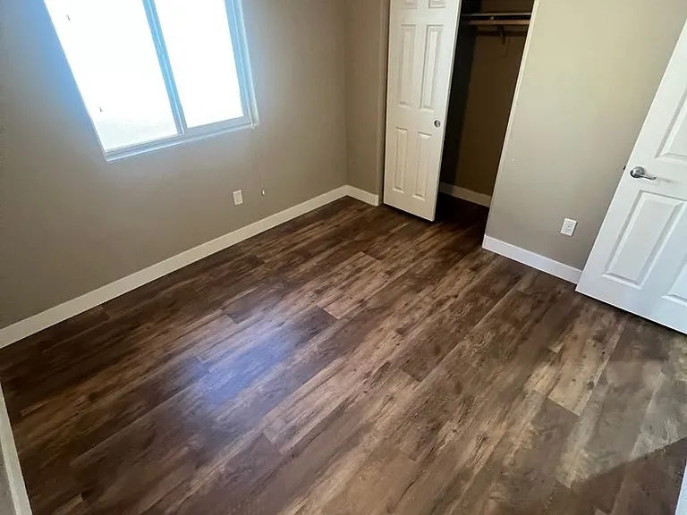779 Proud Waters Ct — Photo 31