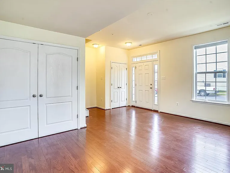 2750 Egret Way — Photo 3