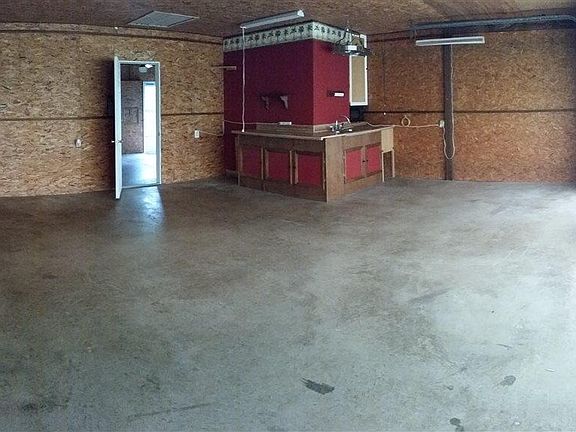 2nd image of 255 N Anna Dr