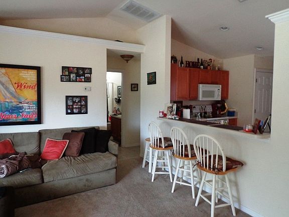 3rd image of 2178 Lincoln Park Ave