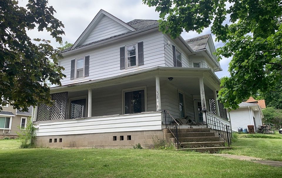 703 Evans Ave, Ashton, IL 61006 Zillow