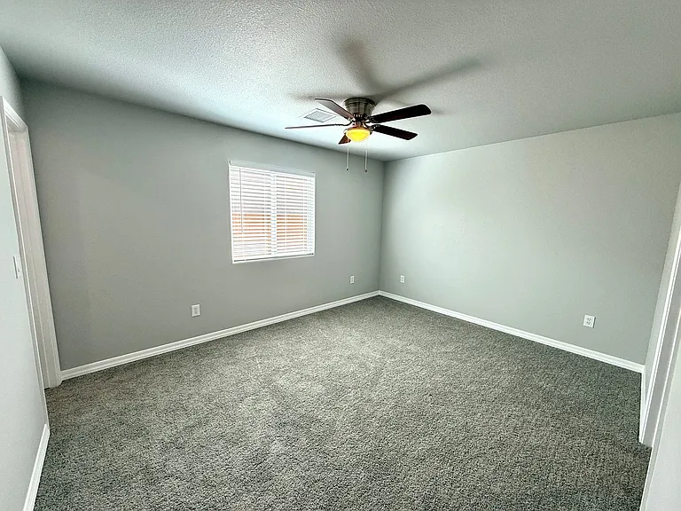 732 Vista Grande Dr — Photo 27