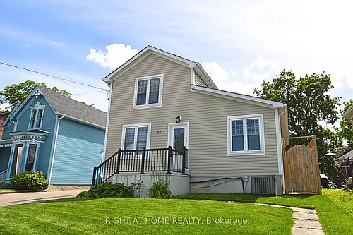 62 Charles St Photo 1