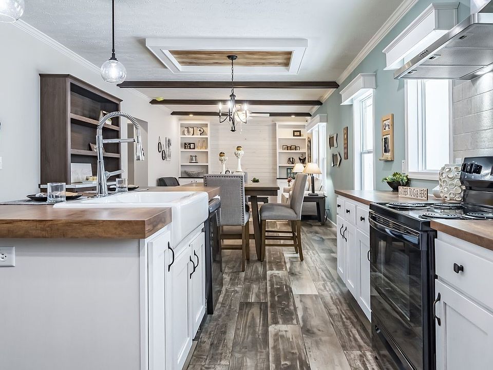 Exterior Image-6-Clayton 265 Whispering Pines