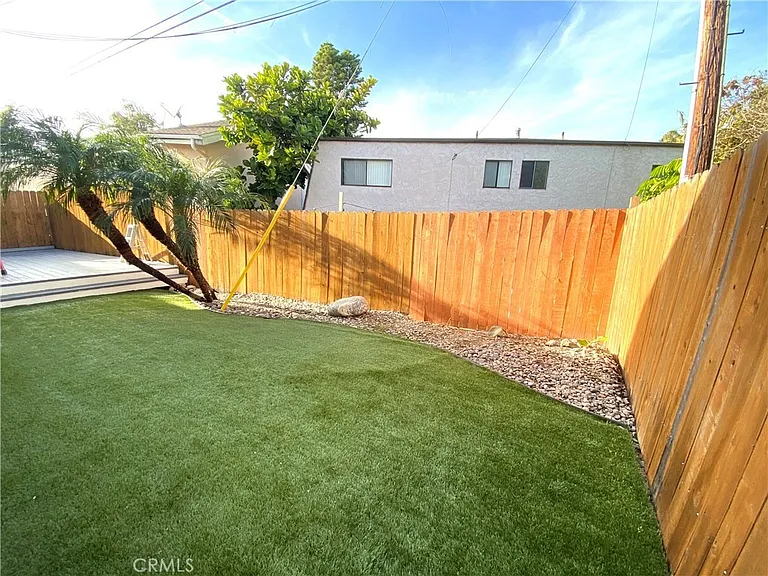 26721 Avenida Las Palmas #A — Photo 16