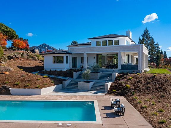 2nd image of 3725 Fox Hill Place