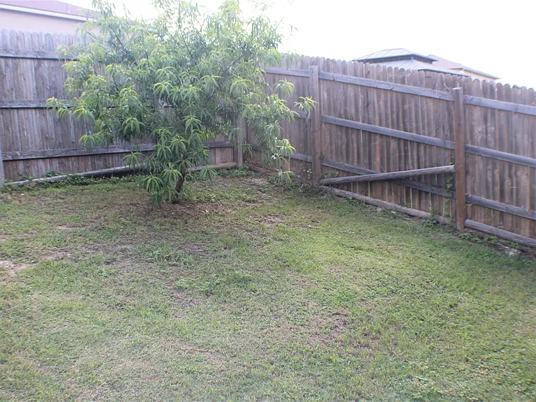 12217 Riprap Dr — Photo 17