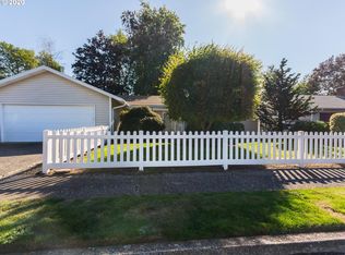 1408 NE 19th St, Gresham, OR 97030