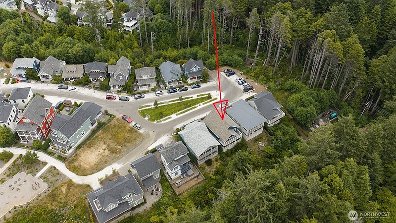 3rd image of 56 Hidden Cove Loop