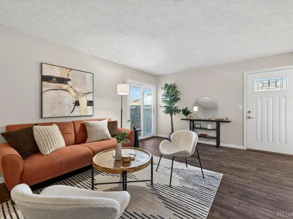 10001 E Evans #42B, Aurora, CO 80247