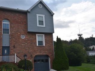 22 Villa Ct, Pittsburgh, PA