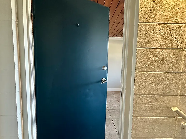 305 Cottonwood Ln #19 — Photo 1