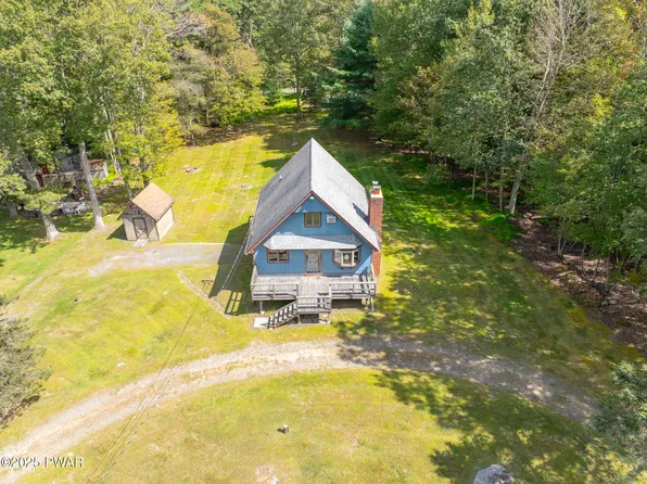 243 Sunrise Dr, Milford, PA 18337